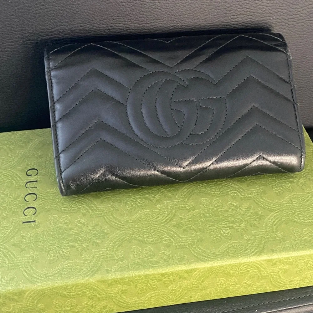 Gucci Gg Marmont Continental Wallet - Picture 6 of 17